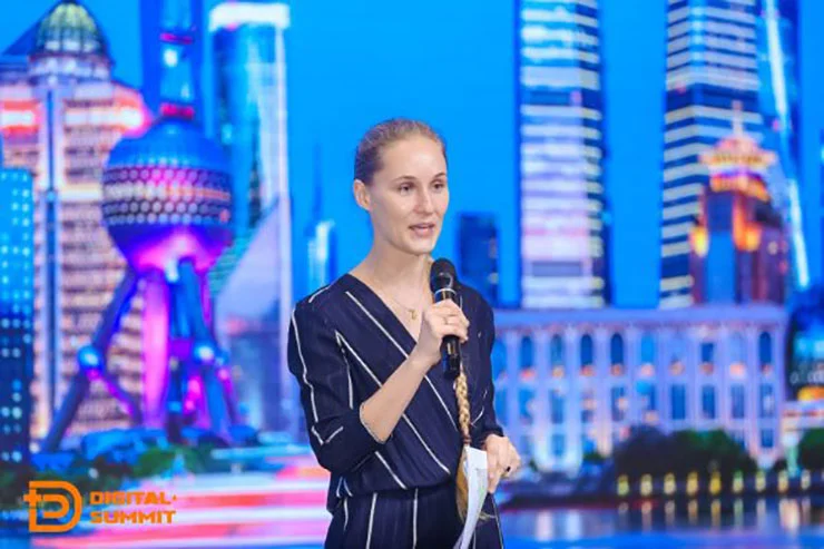 Why Hire a Keynote Speaker 6