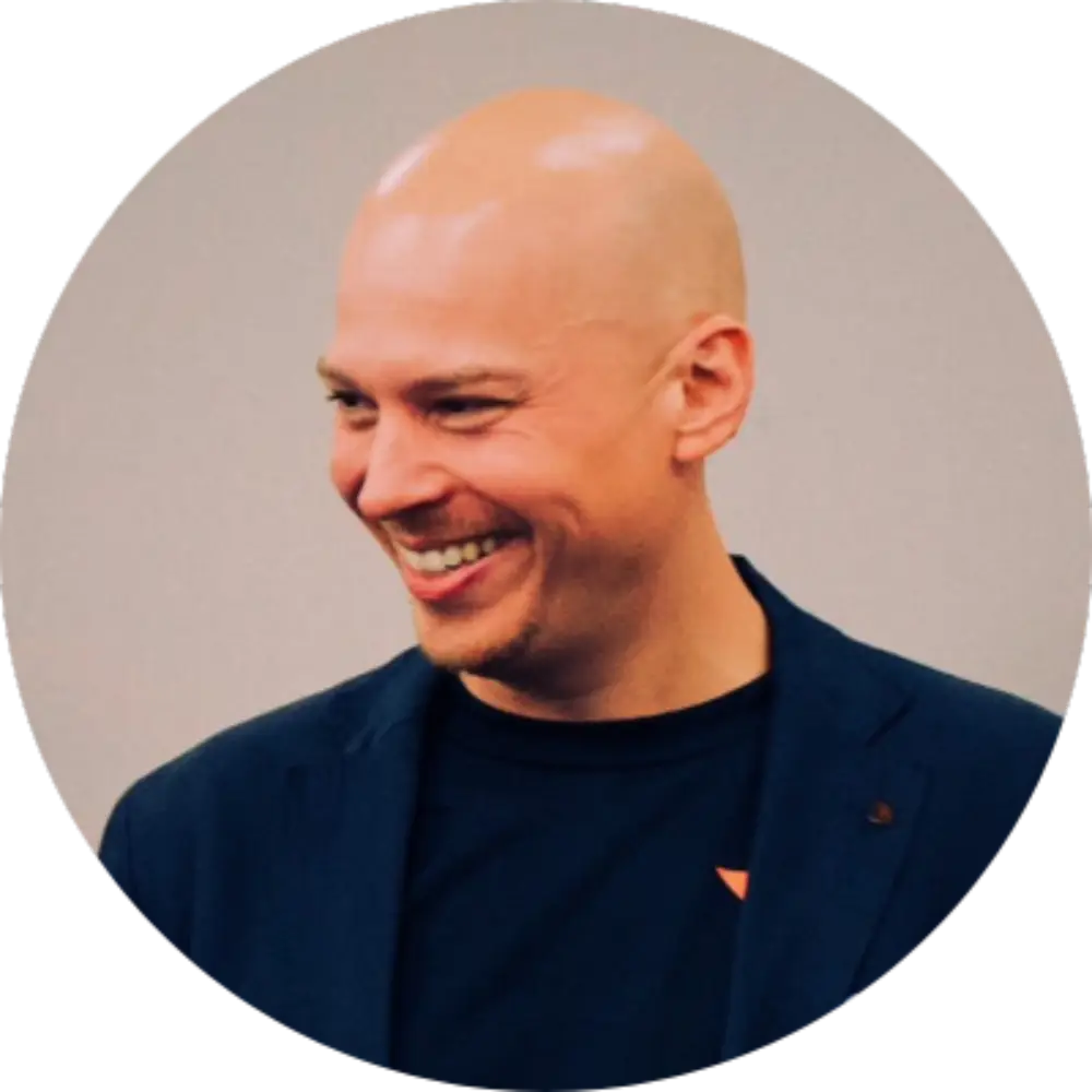 Managing Director at Merkle Hong Kong: contributor on china tourism report