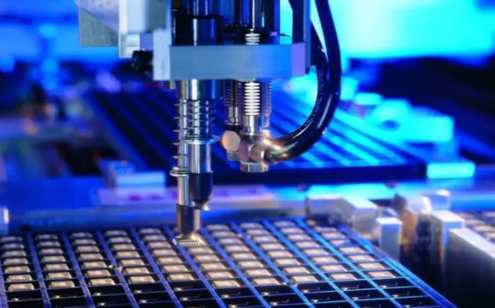 Automated precision manufacturing equipment assembling electronic components